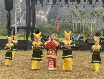 Ratusan Travelers Hadiri Pasa Harau Art & Culture Festival di Lembah Harau